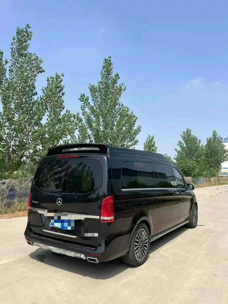 菏泽18年奔驰V8