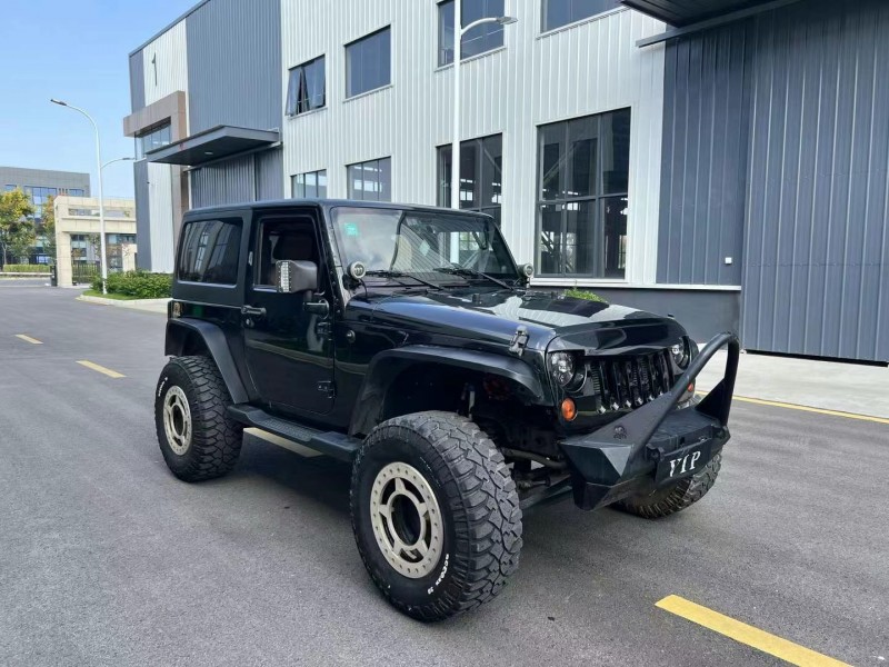 徐州13年Jeep牧馬人3