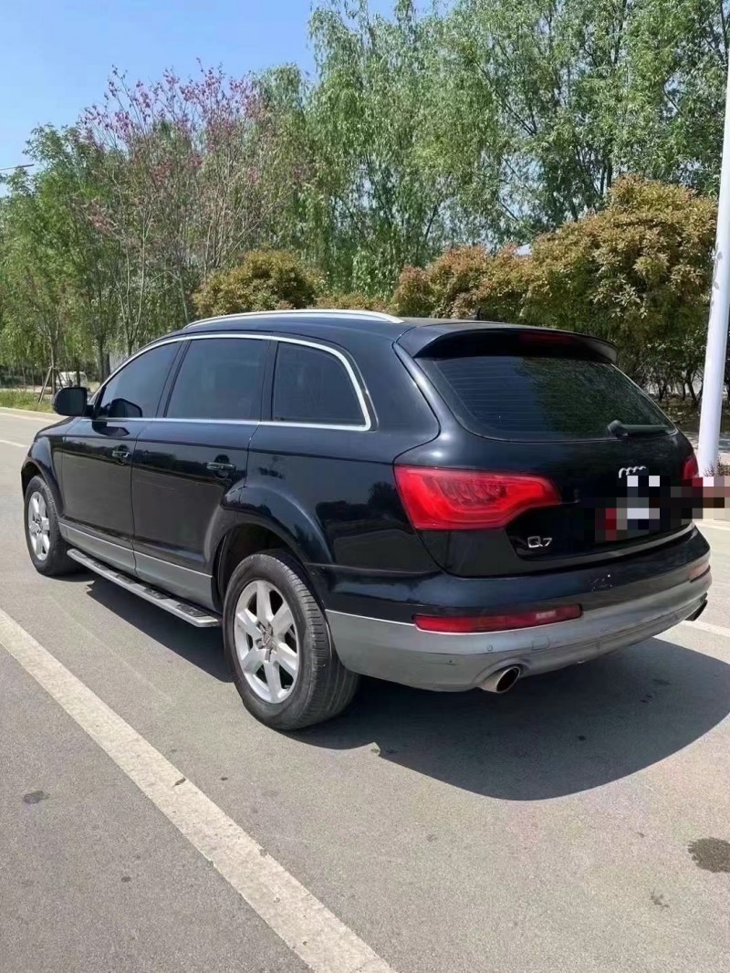 枣庄11年奥迪Q78