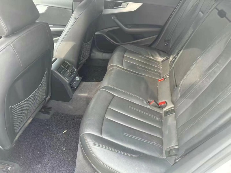 徐州19年奥迪A4L4