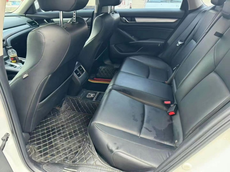 武汉20年本田雅阁5