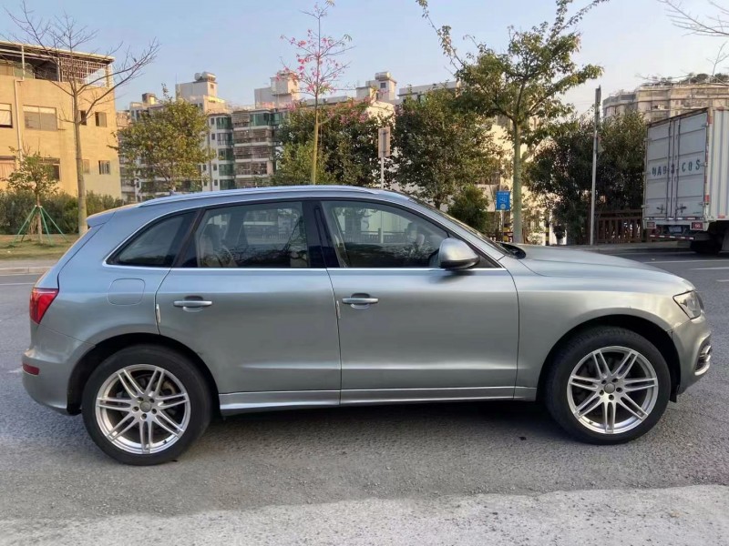 广州11年奥迪Q53