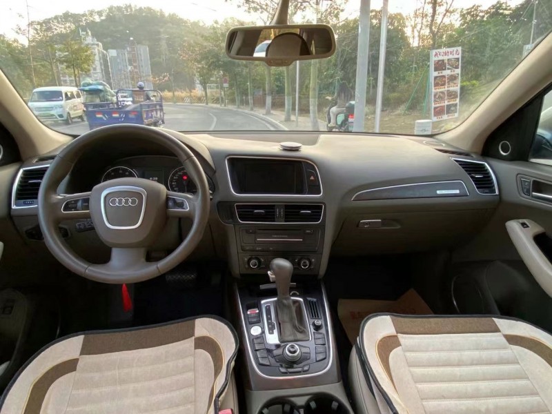 广州11年奥迪Q59
