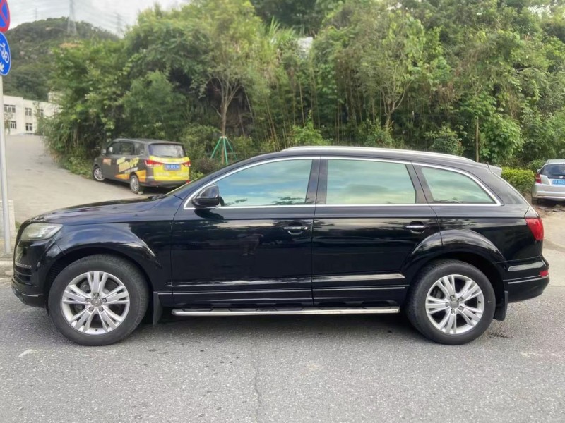 广州11年奥迪Q77