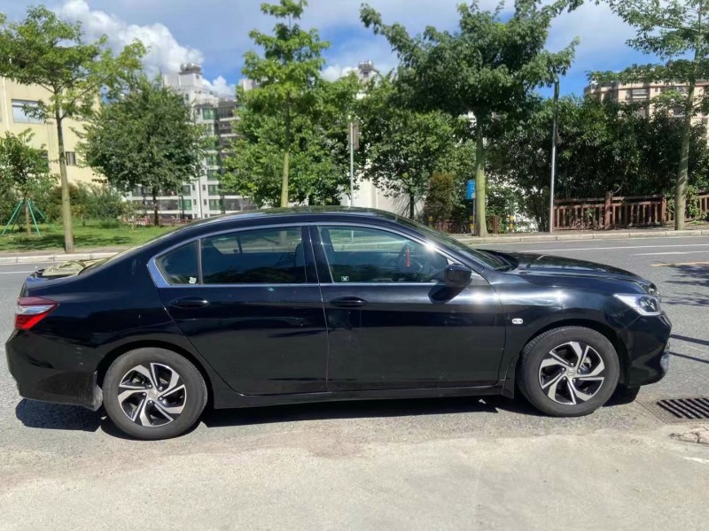 广州18年本田雅阁4