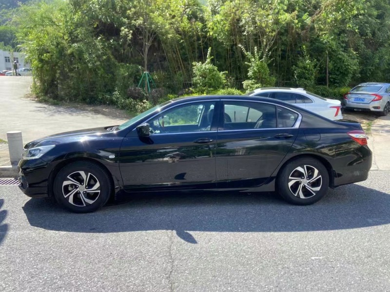 广州18年本田雅阁6