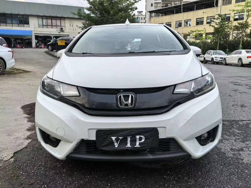 广州15年本田飞度1