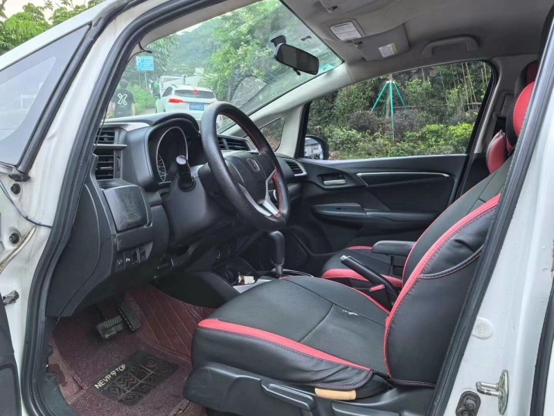 广州15年本田飞度9