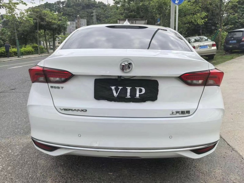 广州21年别克威朗5