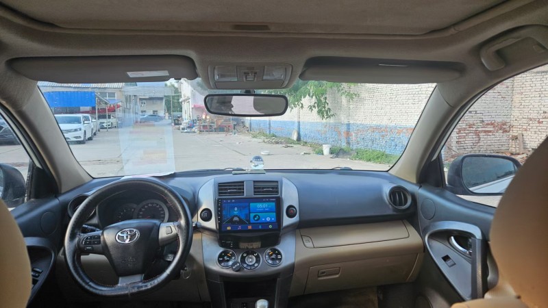 邢台12年丰田RAV46