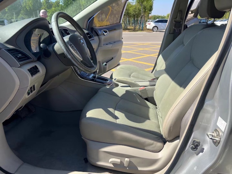 济宁14年日产轩逸7