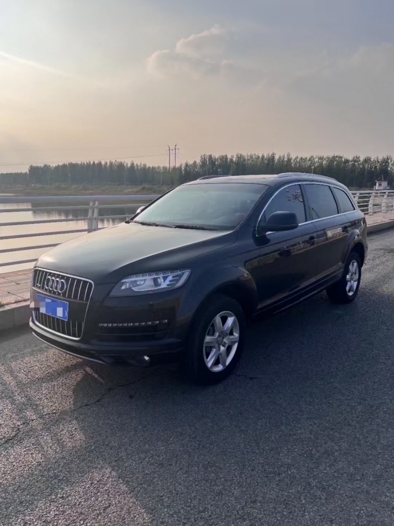 泰安14年奥迪Q75