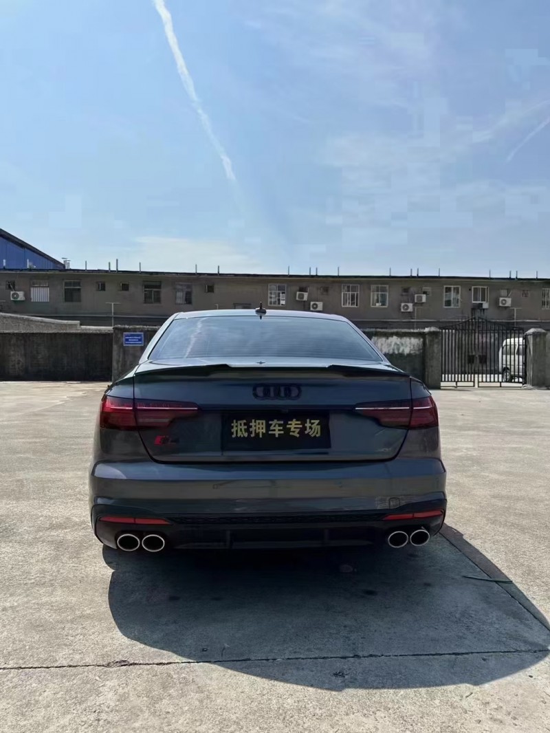 玉林20年奧迪A4L7