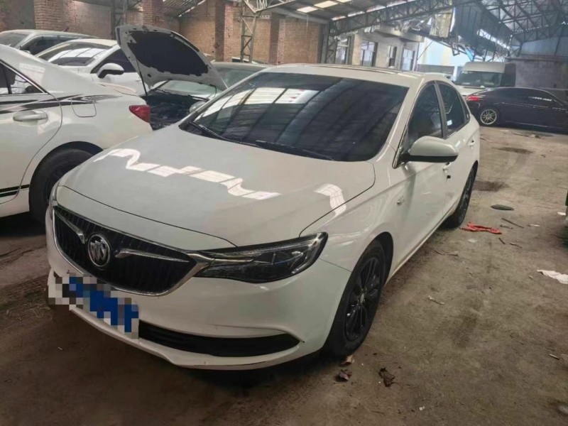 菏泽20年别克英朗3