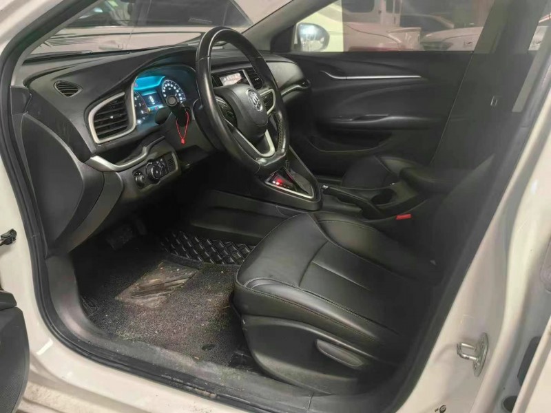 菏泽20年别克英朗4