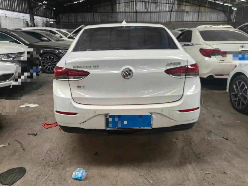 菏泽20年别克英朗9