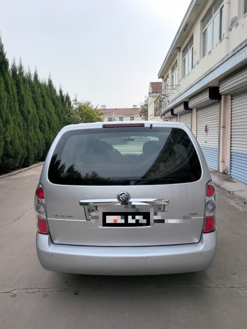 青岛16年别克GL89