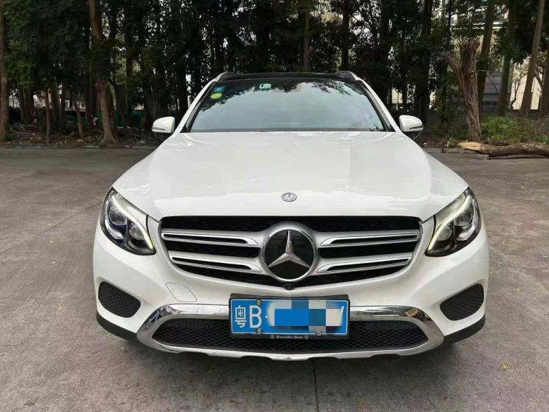 深圳16年奔驰GLC1