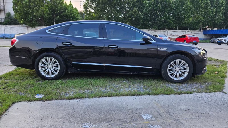 邢台18年别克君越3