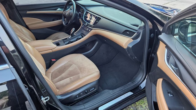 邢台18年别克君越5