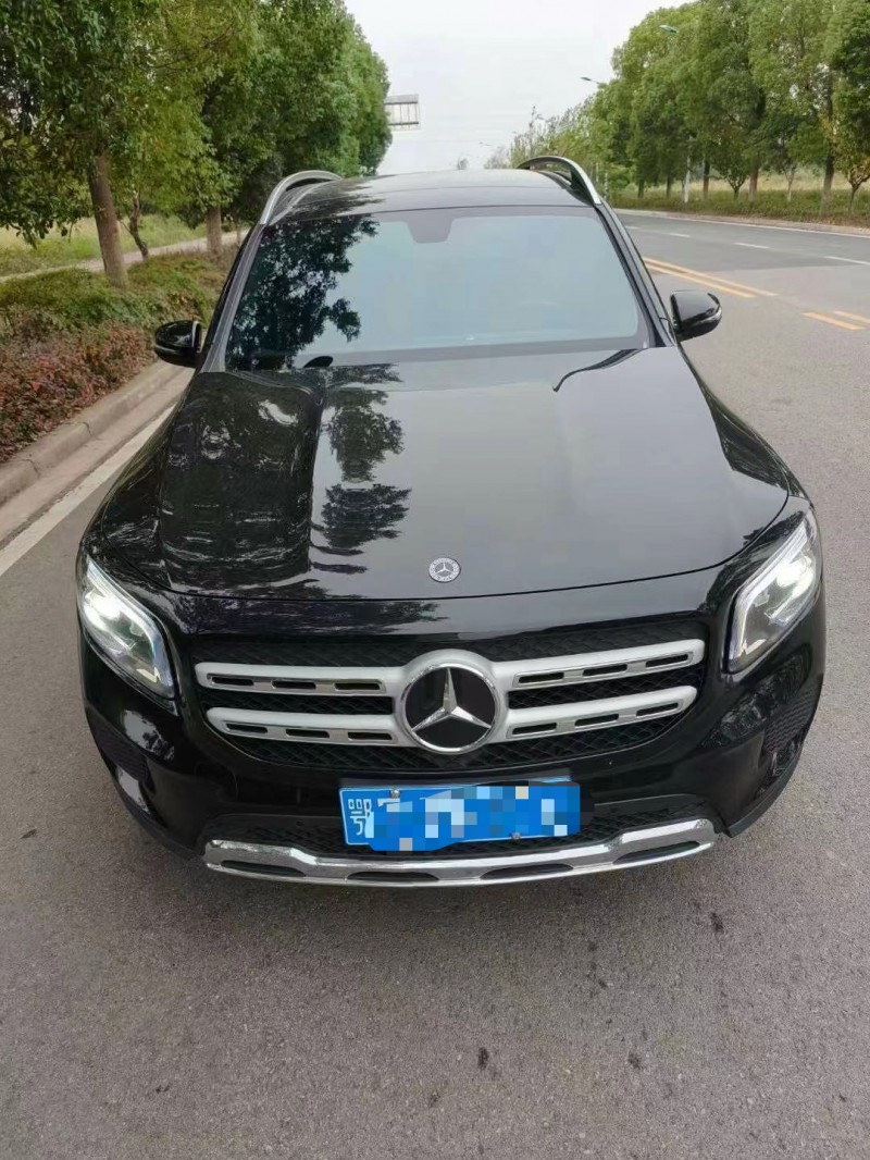 武汉23年奔驰GLB1