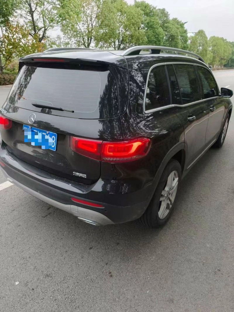 武汉23年奔驰GLB7