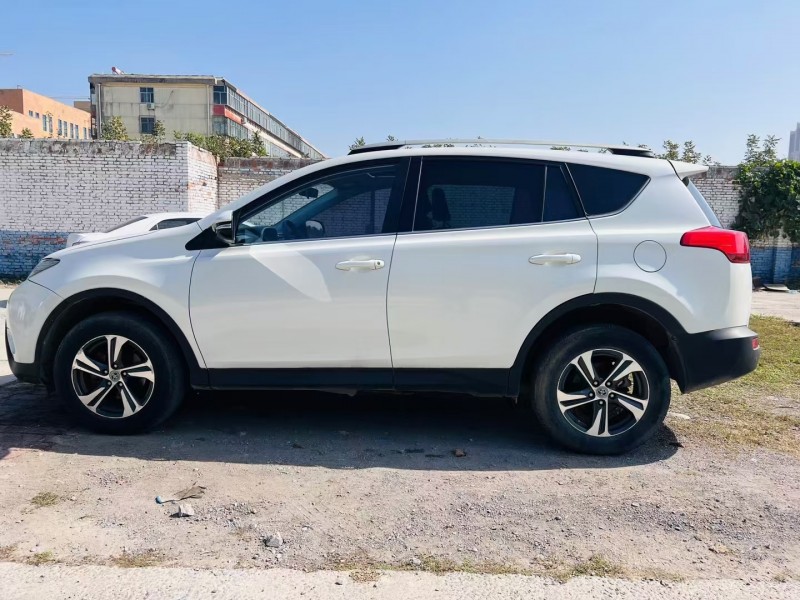 邢台16年丰田RAV43