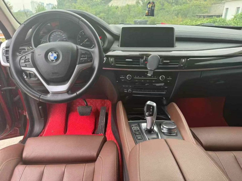 武汉19年宝马X66