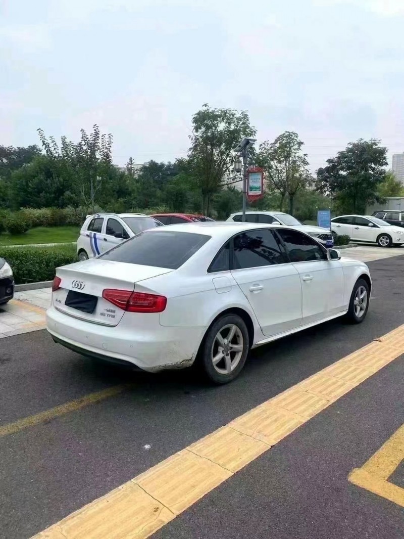 菏泽13年奥迪A4L7