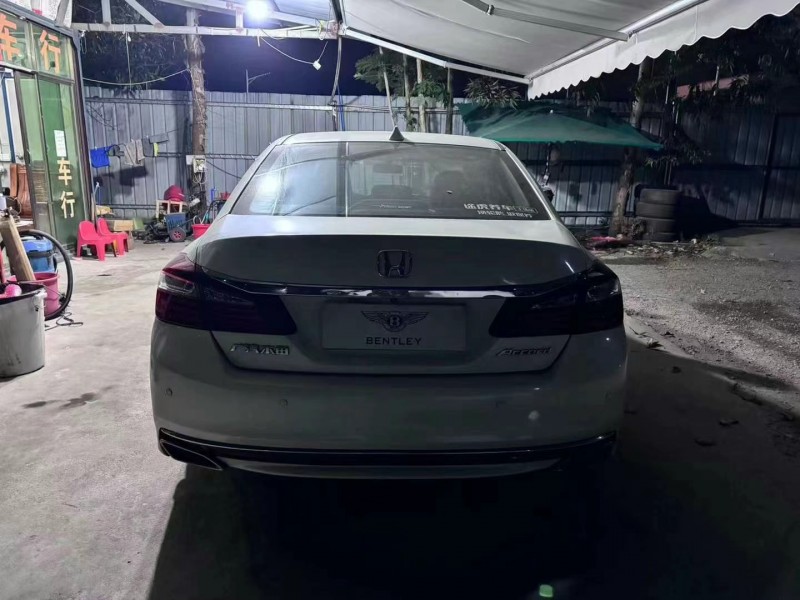 广州17年本田雅阁5