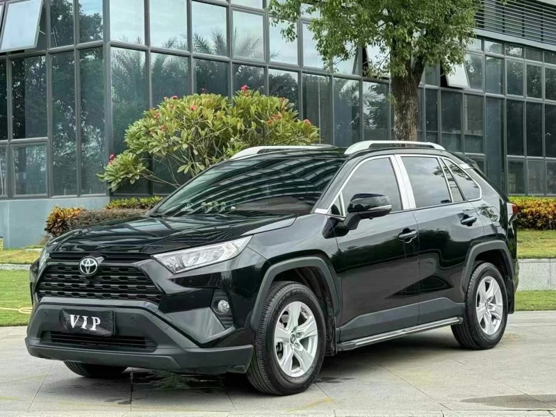 东莞23年丰田RAV4荣放3
