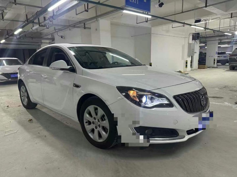 成都15年别克君威2