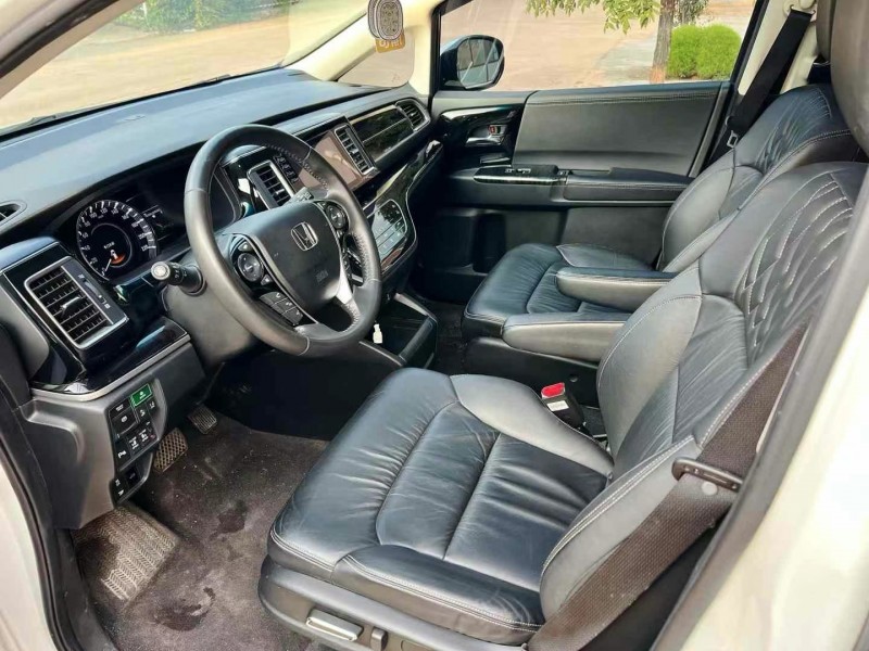 潍坊21年本田艾力绅4