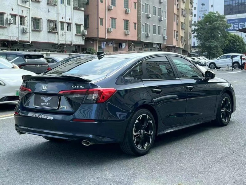 广州23年本田思域4