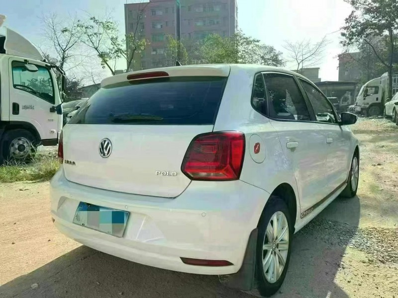 广州14年大众polo8