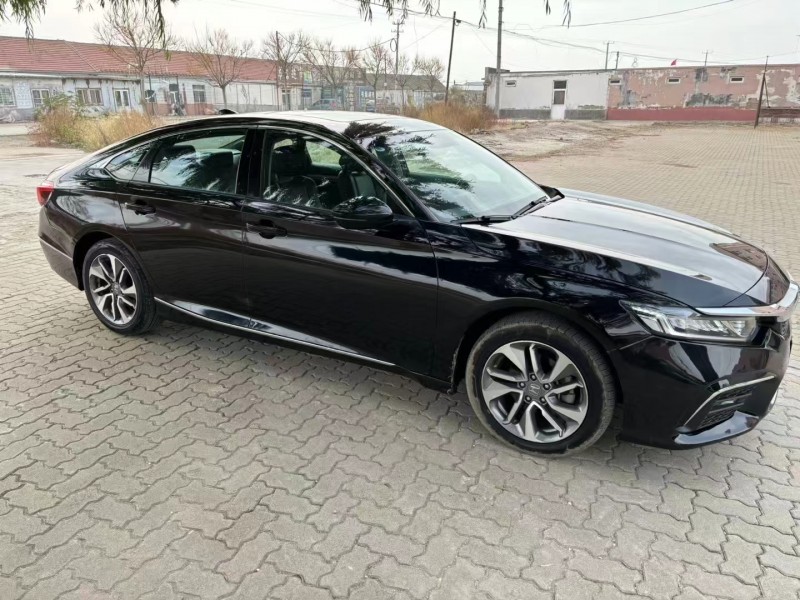 青岛20年本田英诗派3