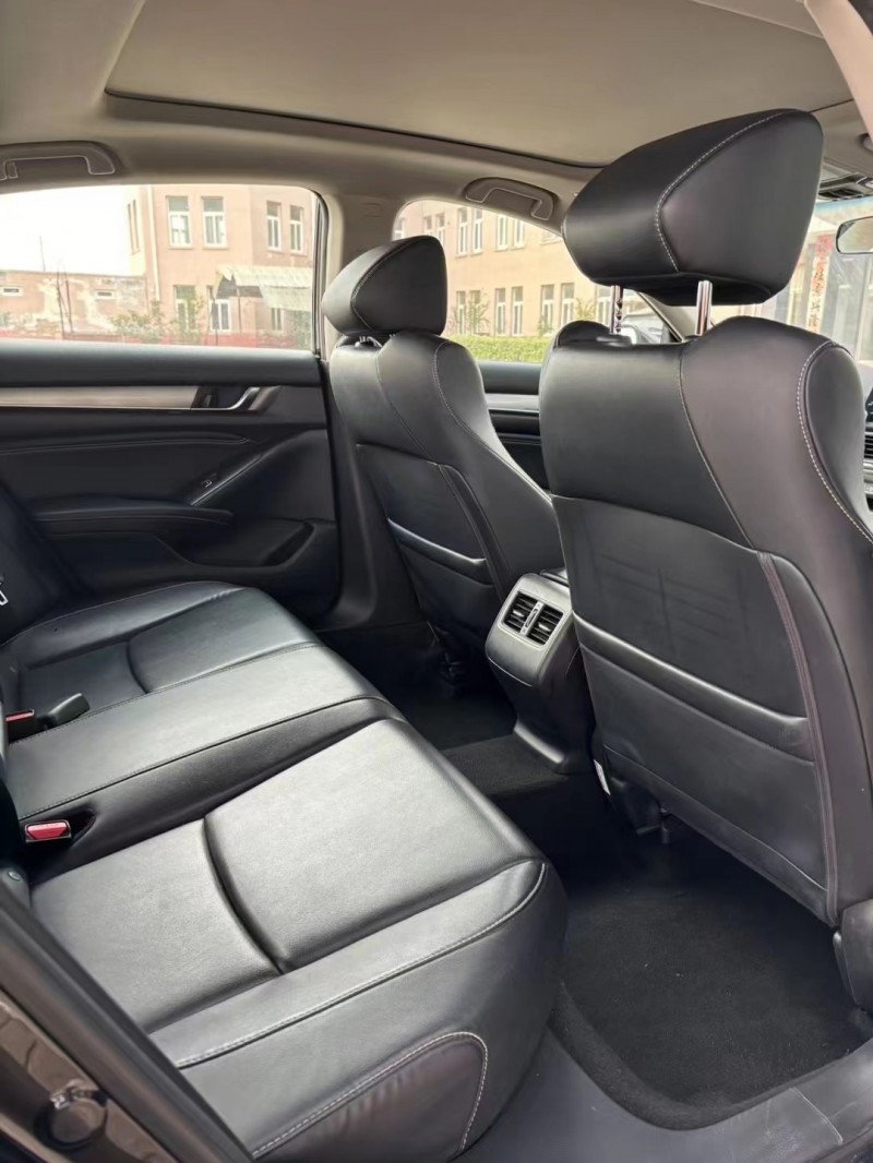 青岛20年本田英诗派5