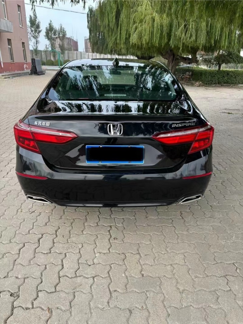 青岛20年本田英诗派9