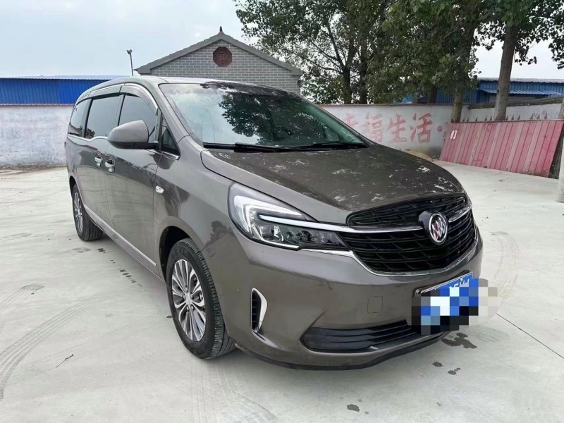 菏泽22年别克GL82