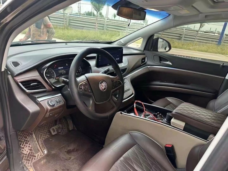 菏泽22年别克GL84