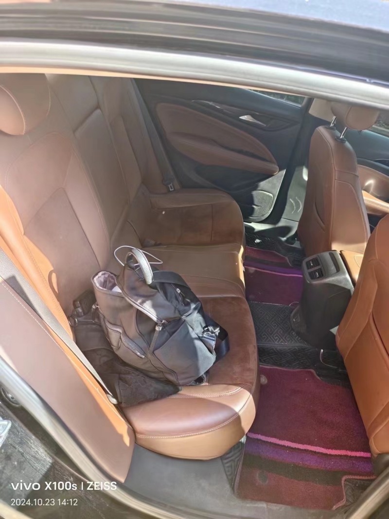 鹤壁19年别克君威4