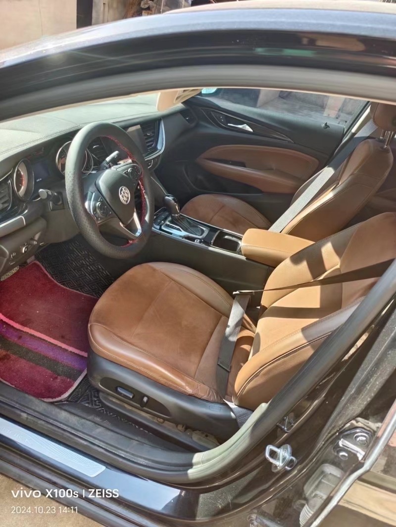 鹤壁19年别克君威5