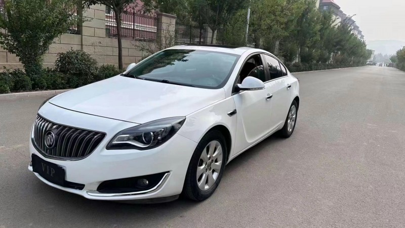 济宁16年别克君威2