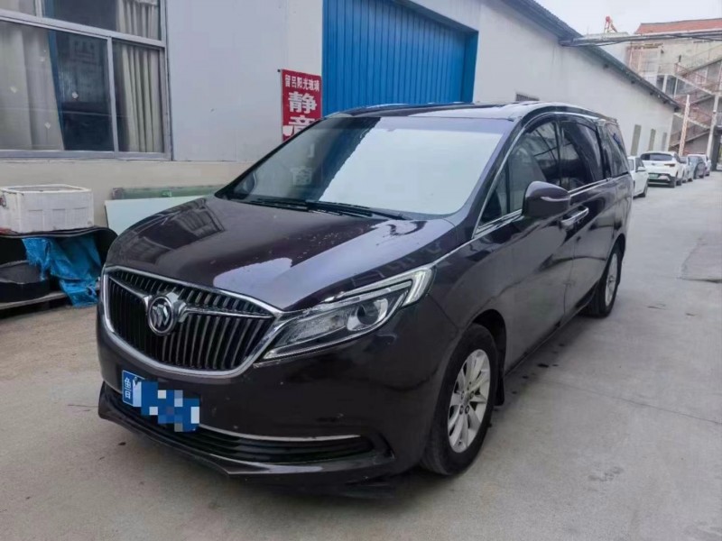 济宁17年别克GL82