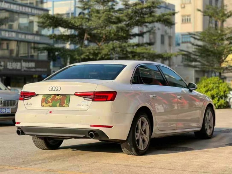 佛山17年奥迪A4L8