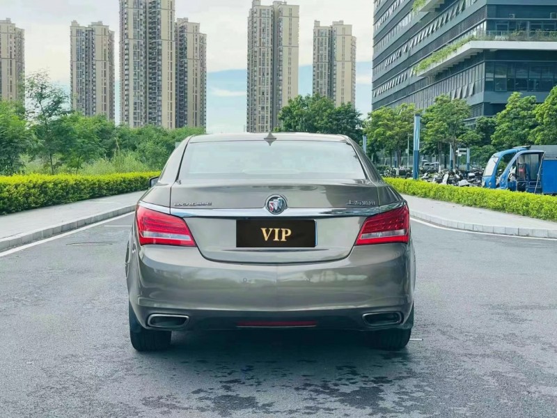 东莞15年别克君越9