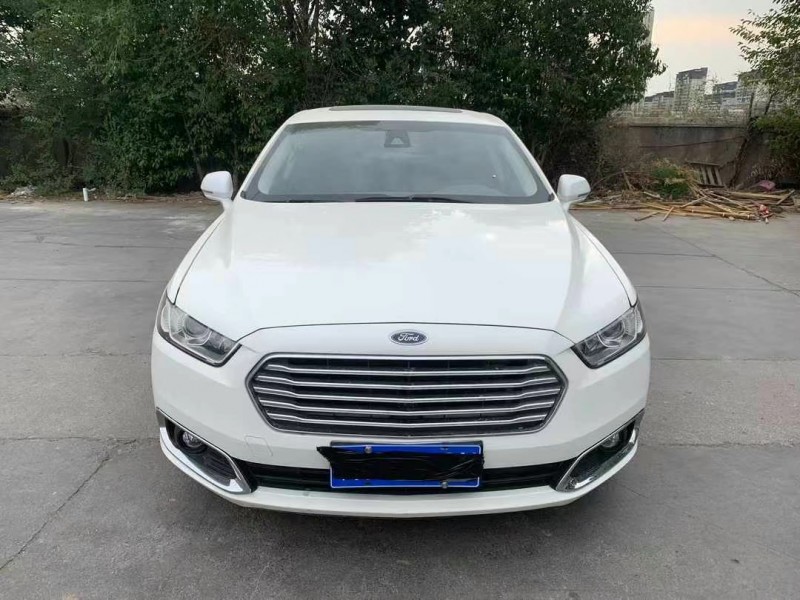 徐州16年福特金牛座1