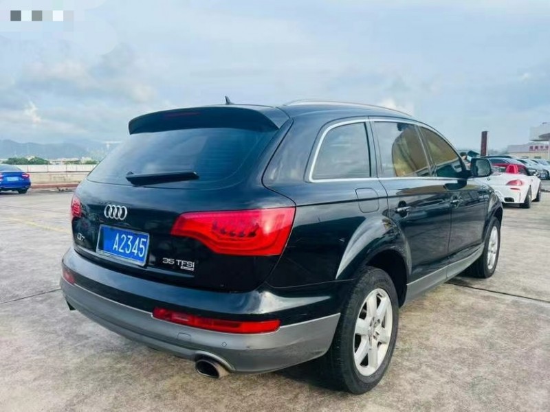 东莞13年奥迪Q76