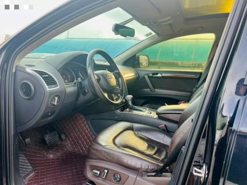 东莞13年奥迪Q79