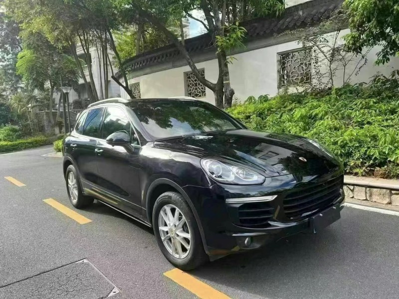 汕头15年保时捷卡宴2